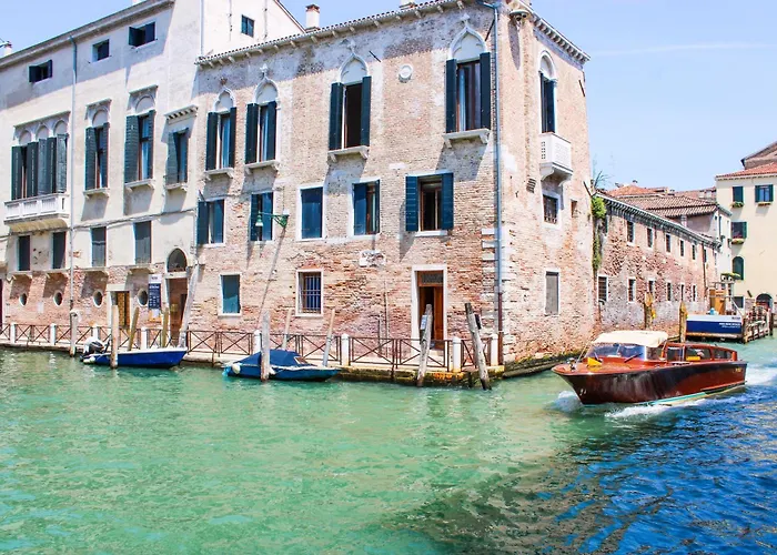 Al Canal Regio - Guest House Venezia